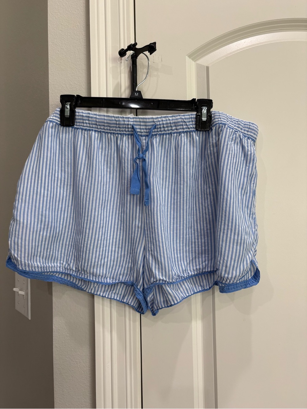 Stars Above blue and white striped sleep shorts size XXL GUC elastic waist fit